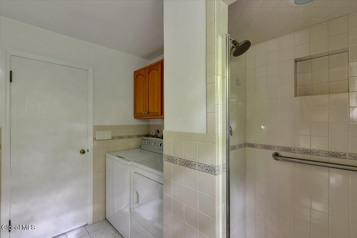 222 Van Rensselaer Boulevard Menands NY 12204