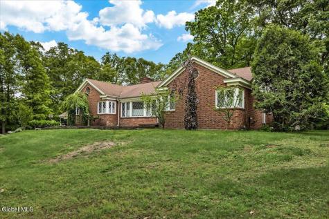 222 Van Rensselaer Boulevard Menands NY 12204