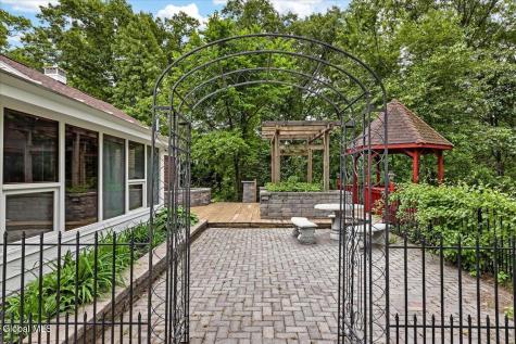 222 Van Rensselaer Boulevard Menands NY 12204