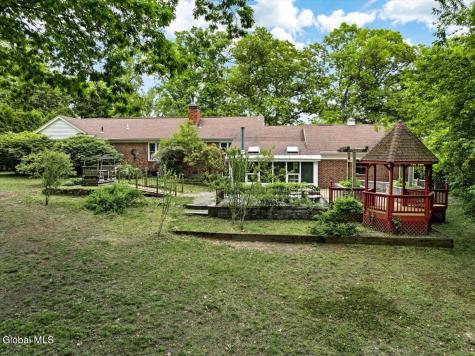 222 Van Rensselaer Boulevard Menands NY 12204