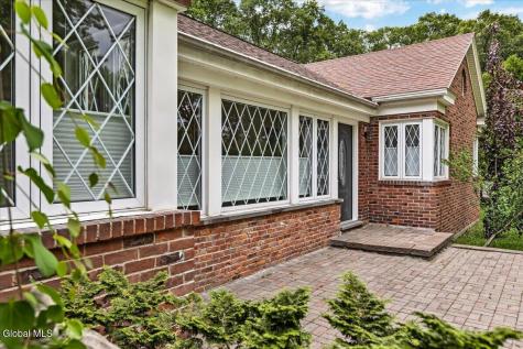 222 Van Rensselaer Boulevard Menands NY 12204