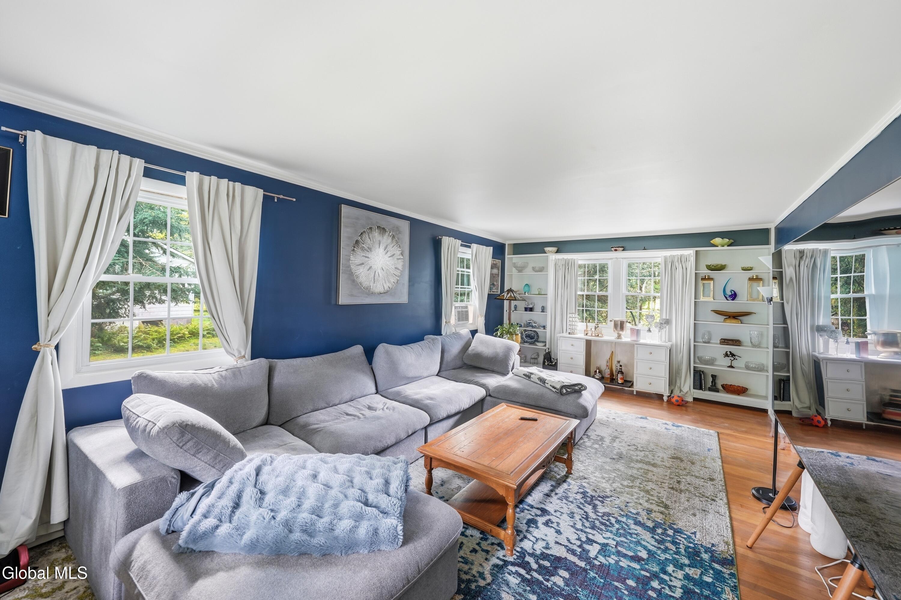 2 Valdepenas Lane Clifton Park NY 12065