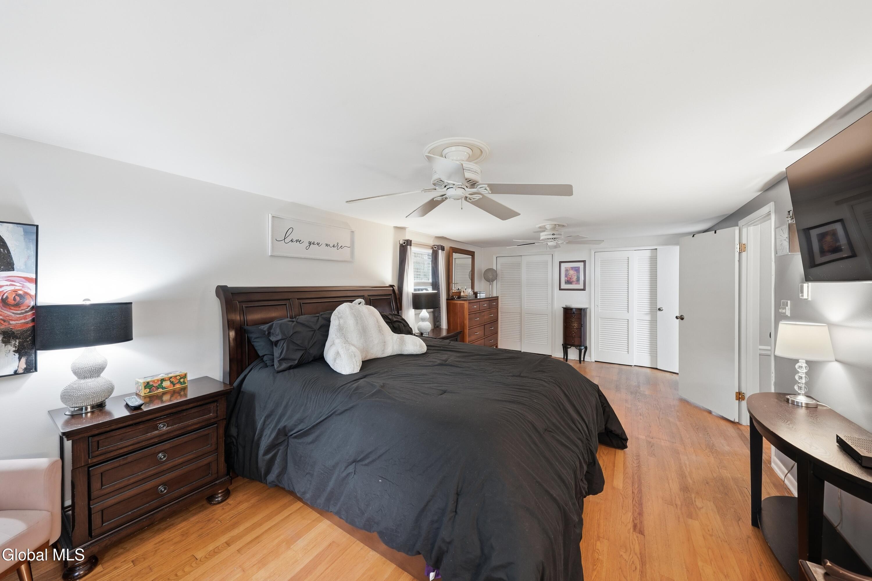 2 Valdepenas Lane Clifton Park NY 12065