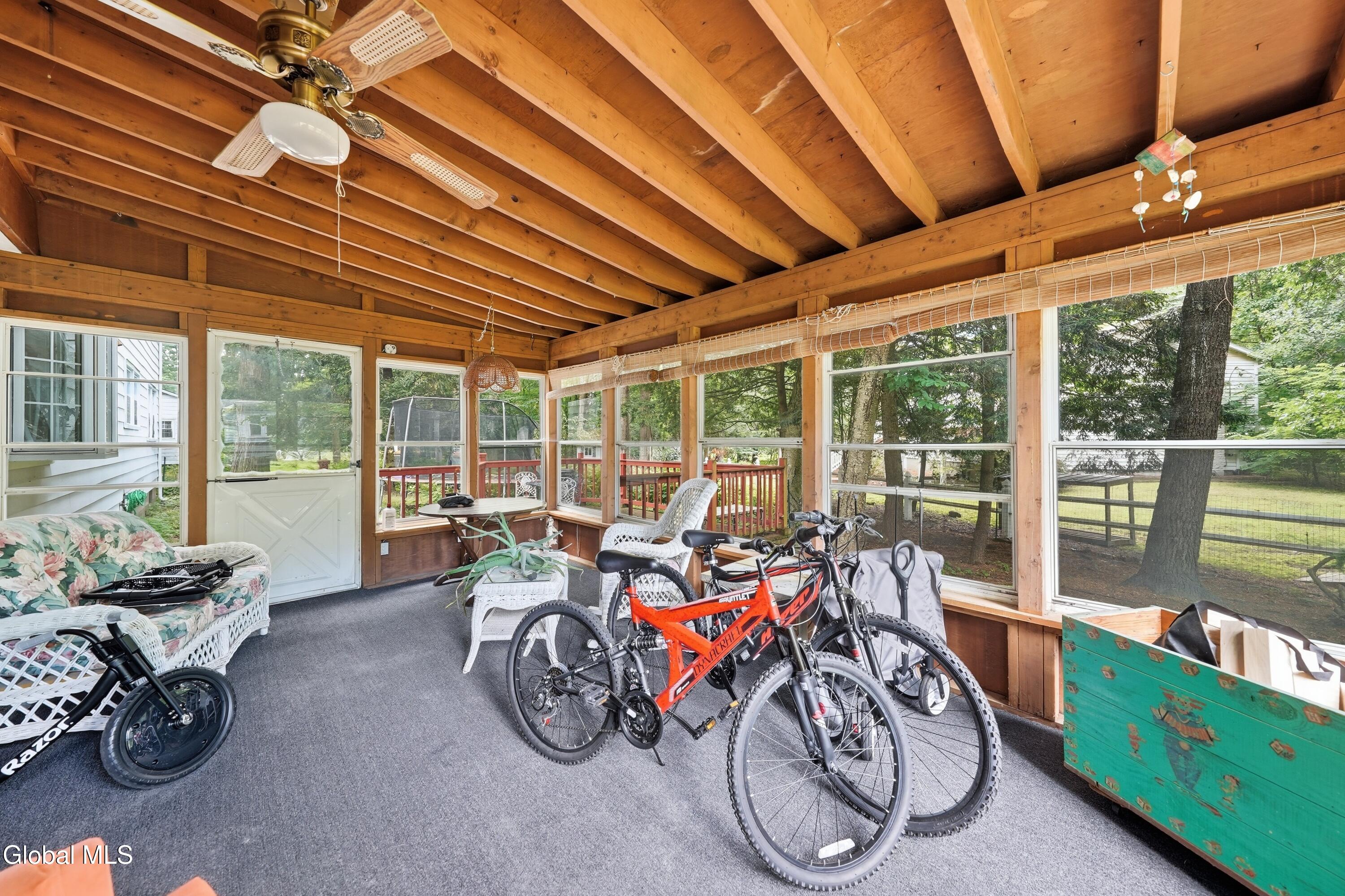 2 Valdepenas Lane Clifton Park NY 12065