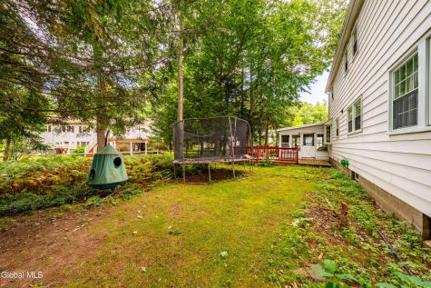 2 Valdepenas Lane Clifton Park NY 12065