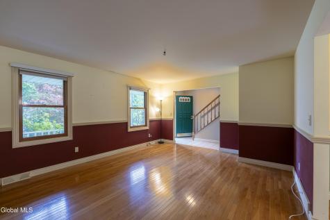 33 Armstrong Circle Altamont NY 12009