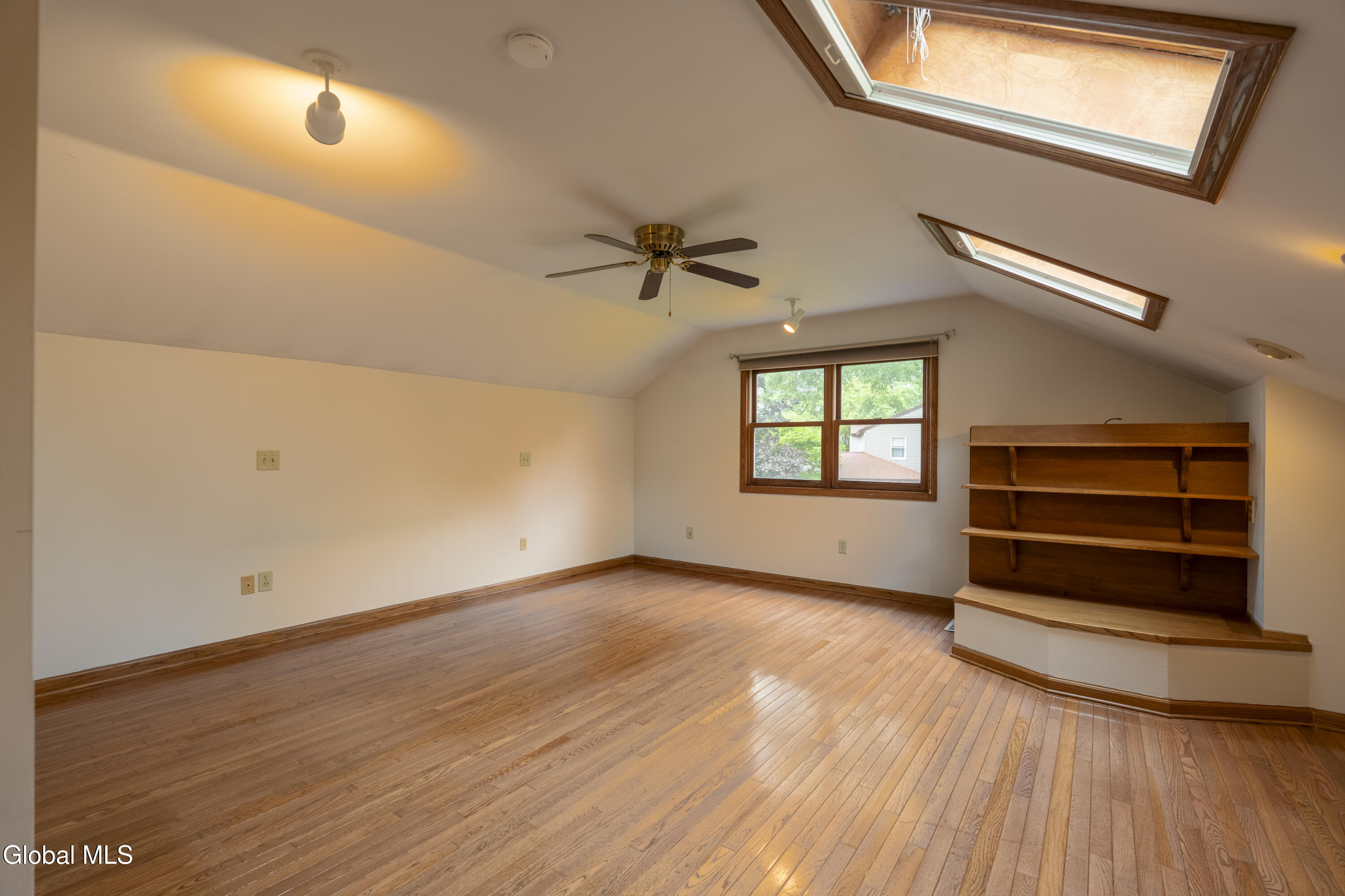 33 Armstrong Circle Altamont NY 12009
