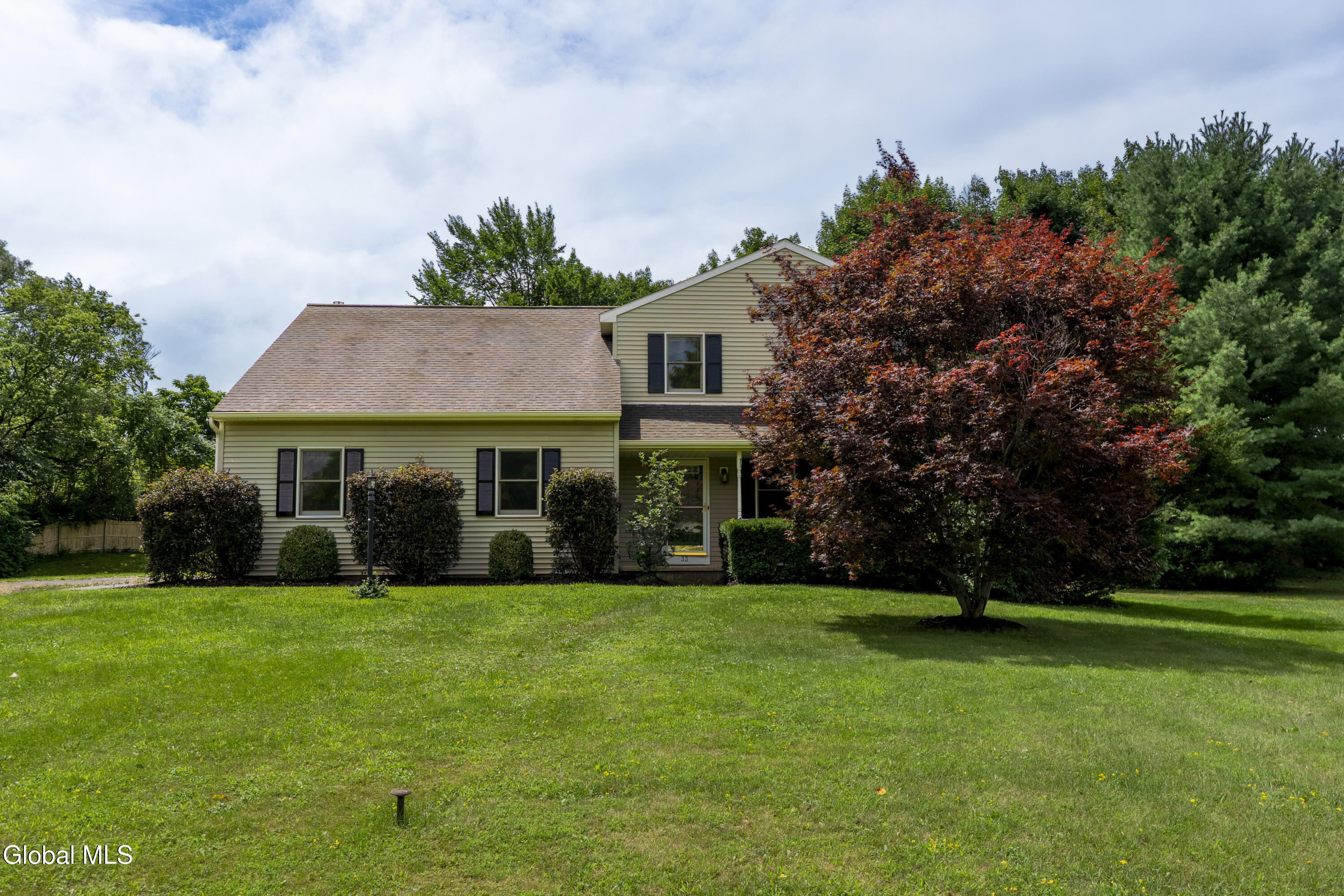 33 Armstrong Circle Altamont NY 12009