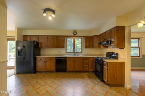 33 Armstrong Circle Altamont NY 12009