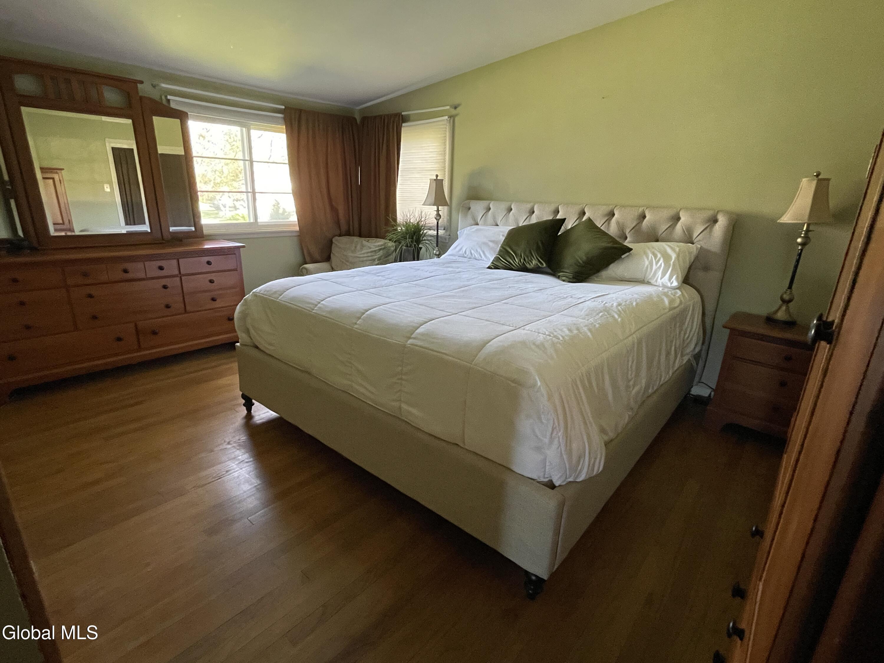 11 Hughes Court Queensbury NY 12804
