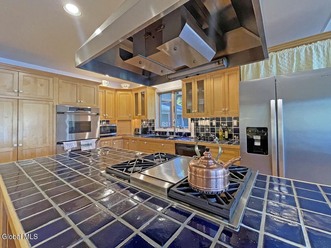 83 Burritt Lane Olmstedville NY 12870