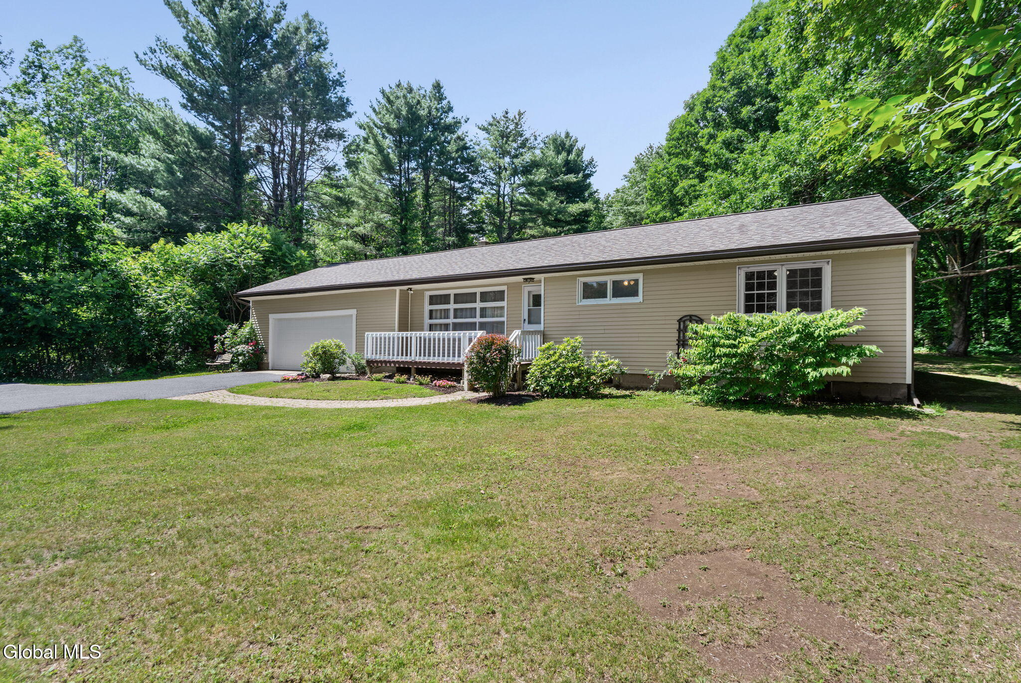 1141 Meadowdale Road Altamont NY 12009