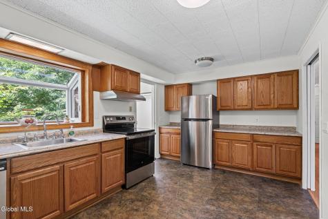 1141 Meadowdale Road Altamont NY 12009