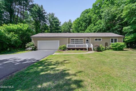 1141 Meadowdale Road Altamont NY 12009
