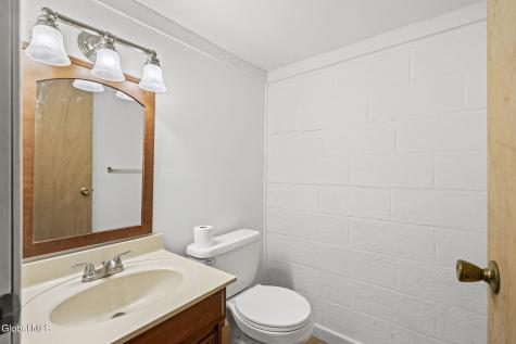 1141 Meadowdale Road Altamont NY 12009