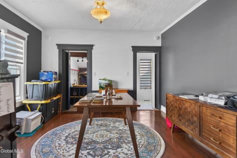 11 Monroe Street Gloversville NY 12078
