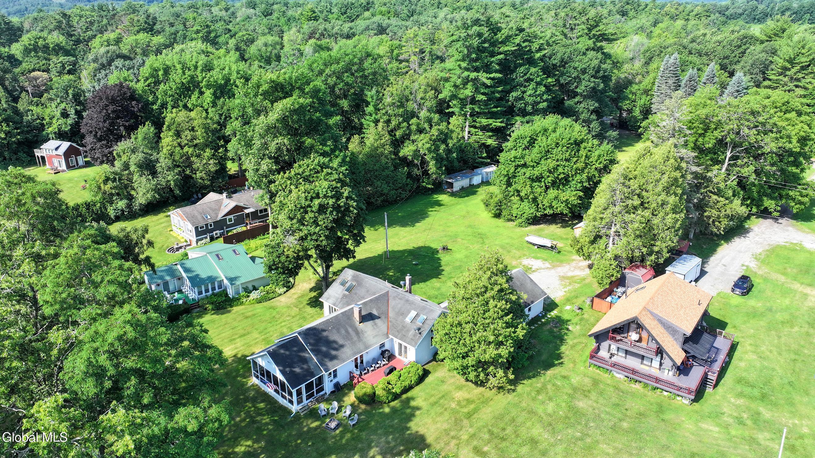 6 Berry Patch Lane Crown Point NY 12928