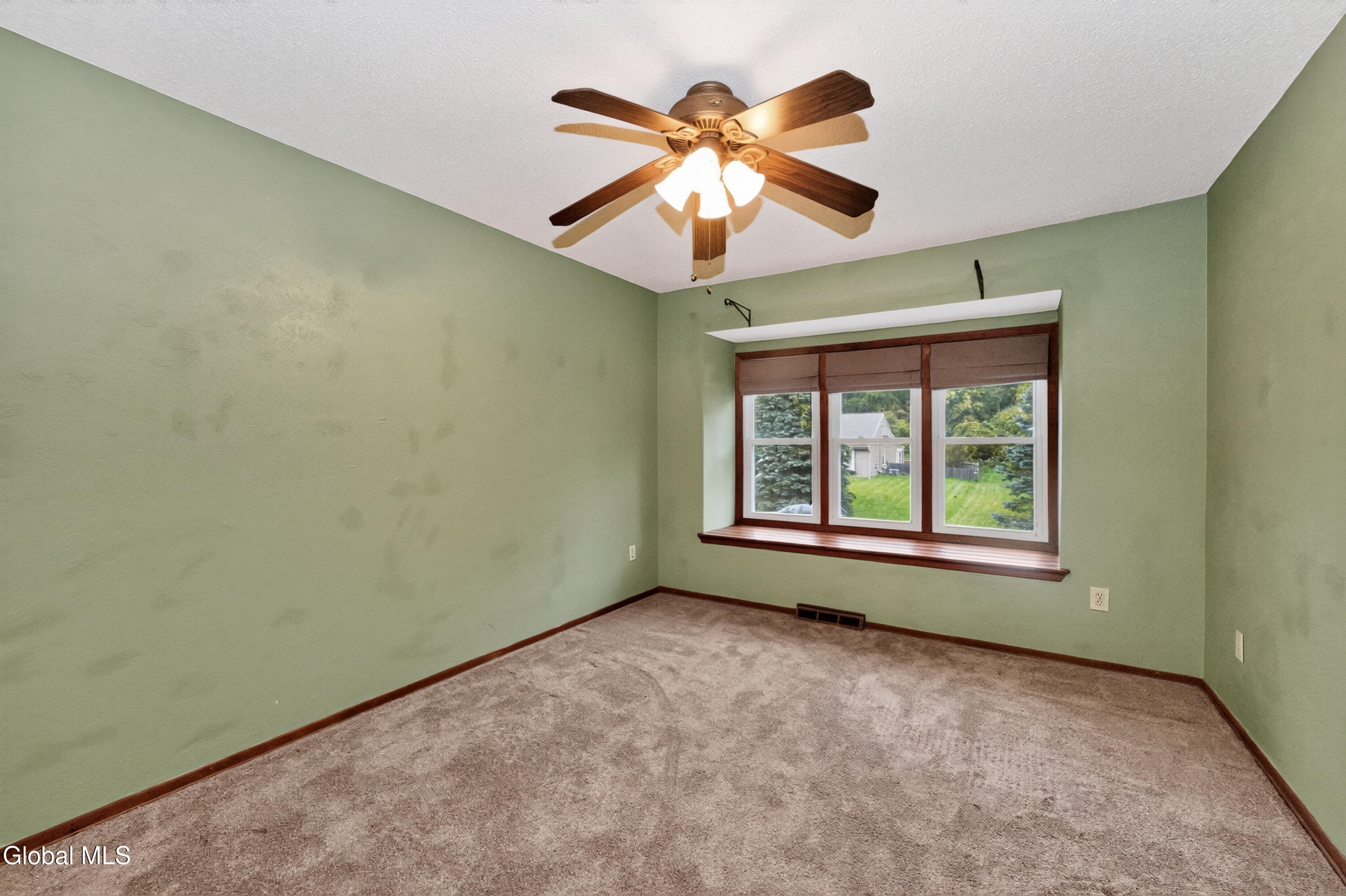 23 Lexington Drive Clifton Park NY 12065