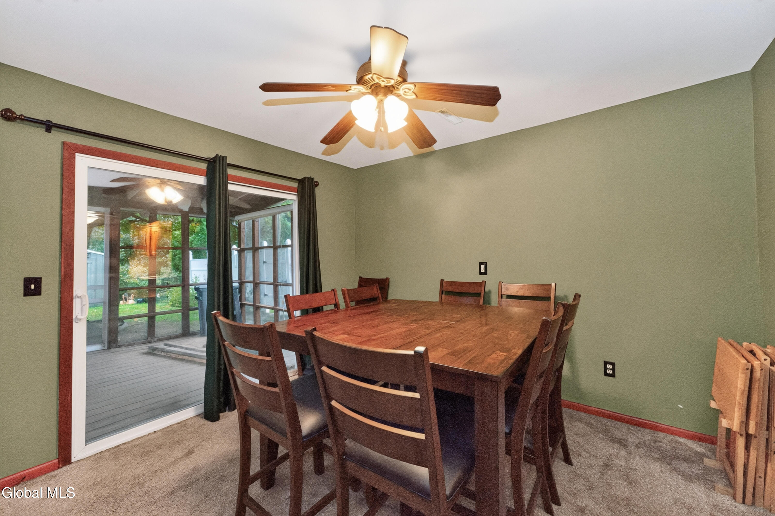 23 Lexington Drive Clifton Park NY 12065