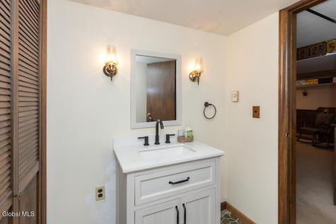 6 Long Avenue Latham NY 12110