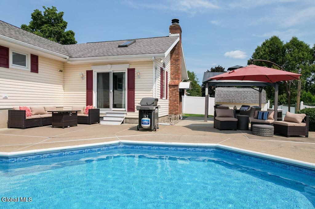 6 Long Avenue Latham NY 12110
