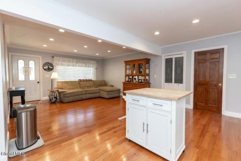 6 Long Avenue Latham NY 12110