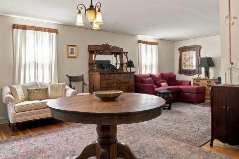 197 Sycamore Street Albany NY 12209