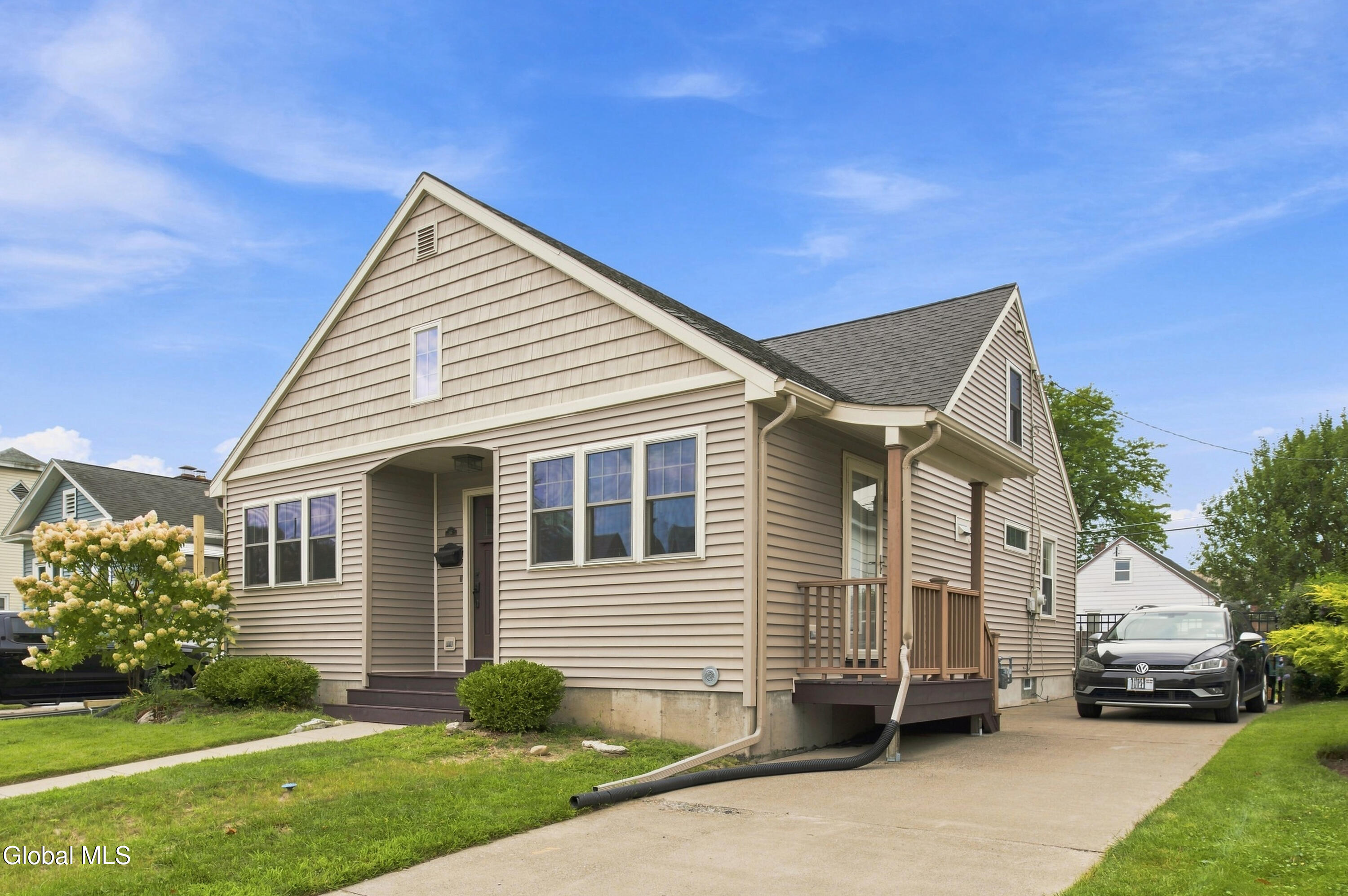 197 Sycamore Street Albany NY 12209