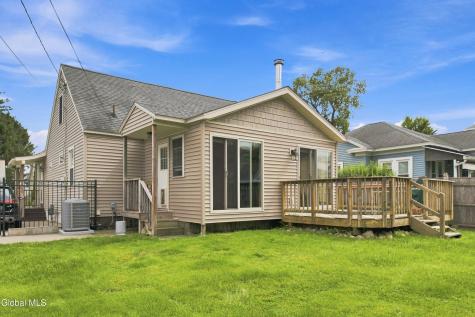 197 Sycamore Street Albany NY 12209