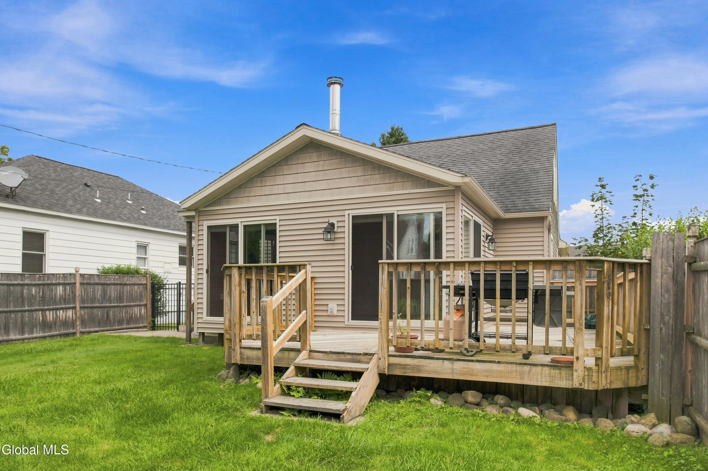 197 Sycamore Street Albany NY 12209