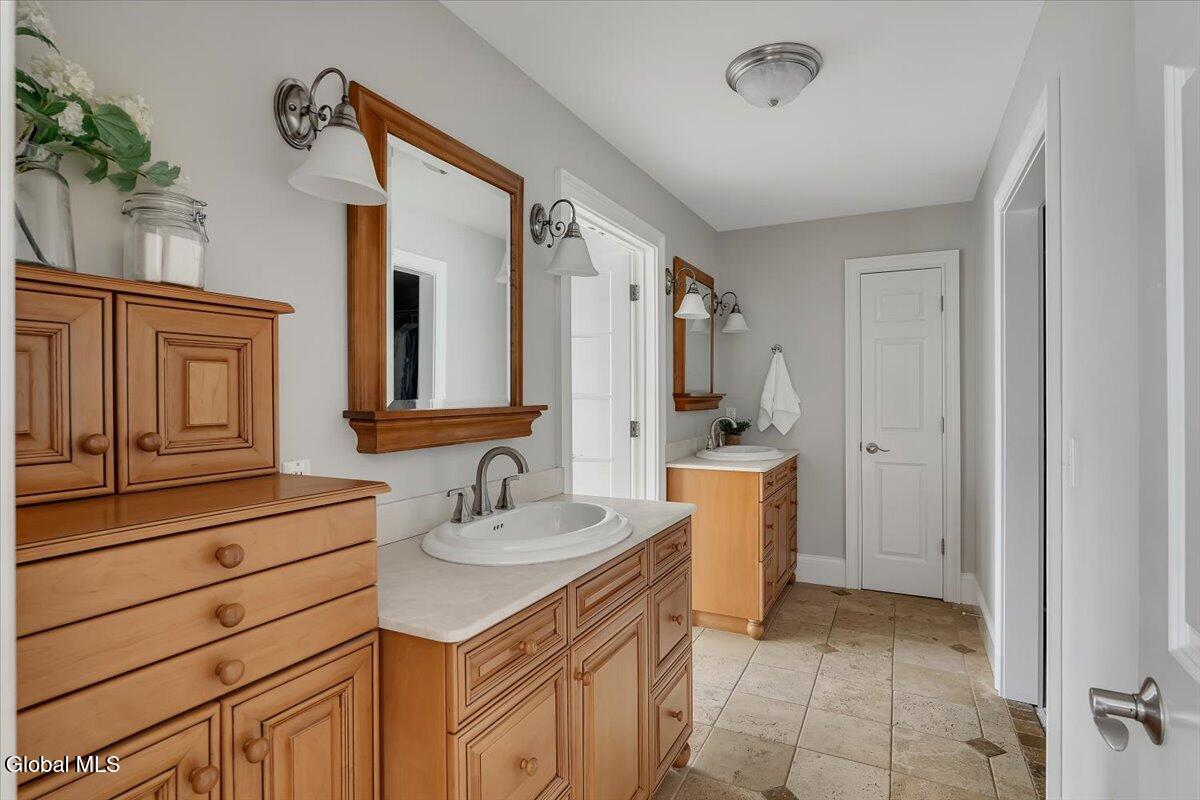 9 Cherry Tree Lane Saratoga Springs NY 12866