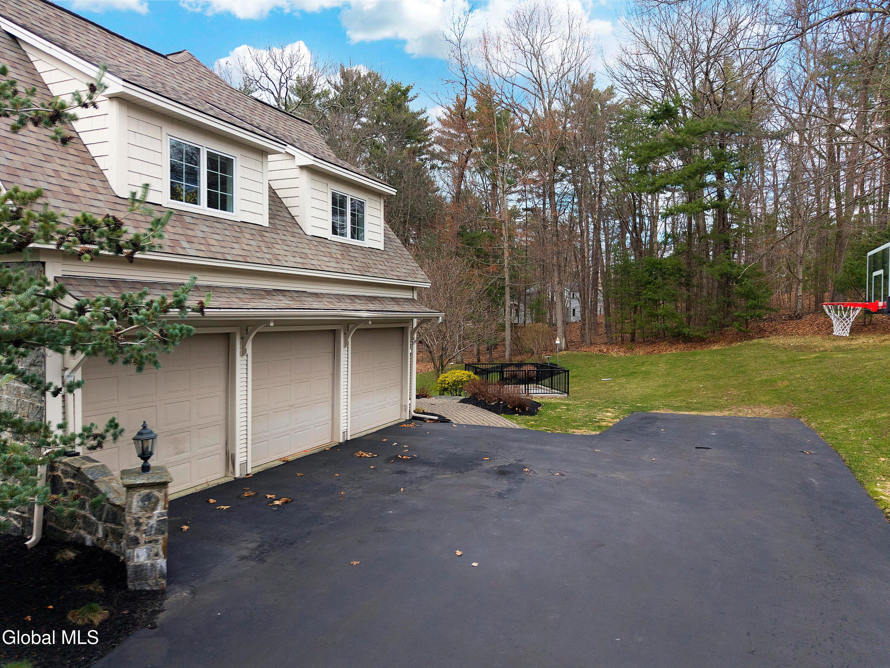 9 Cherry Tree Lane Saratoga Springs NY 12866
