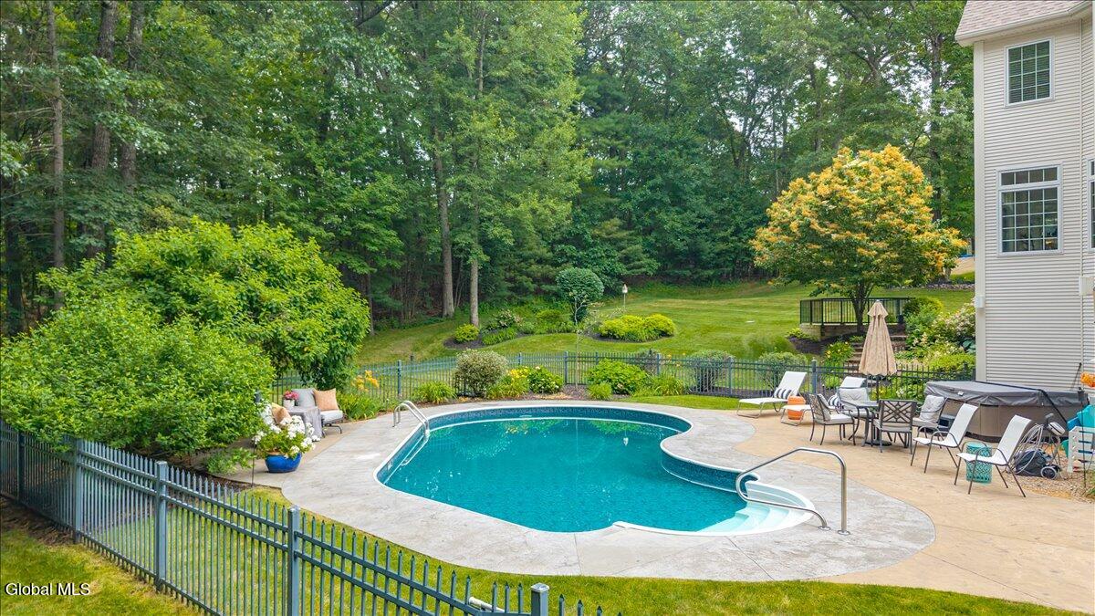 9 Cherry Tree Lane Saratoga Springs NY 12866