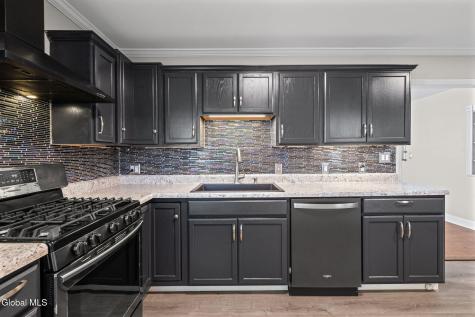 11 Grandview Drive Latham NY 12110