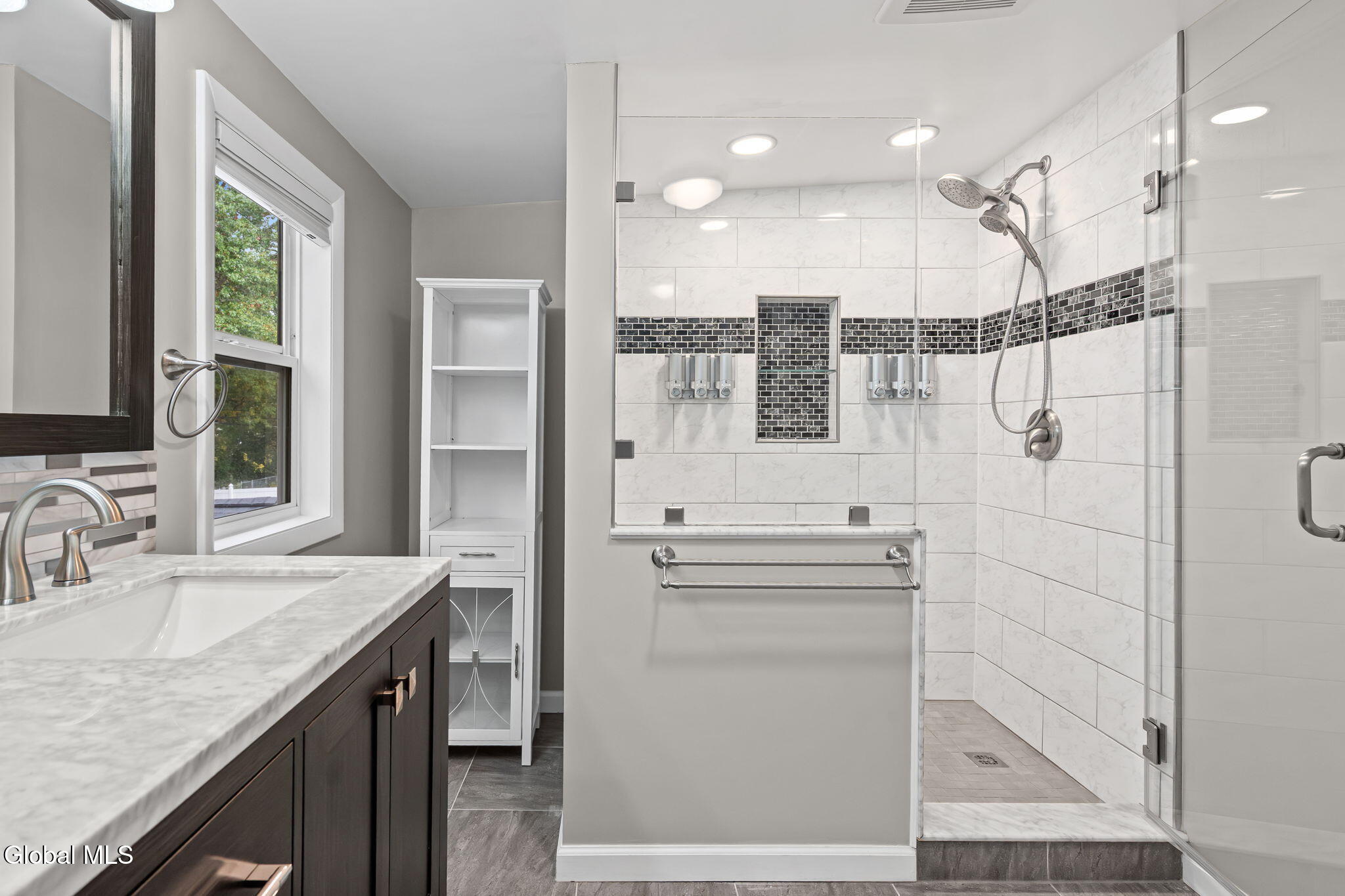 11 Grandview Drive Latham NY 12110