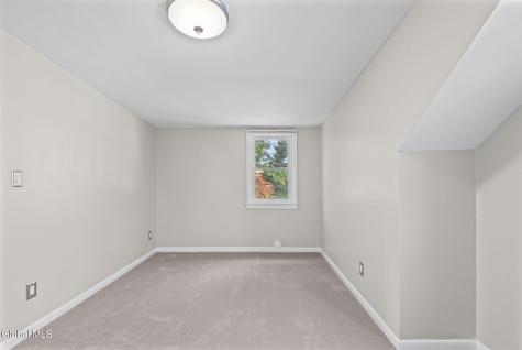 11 Grandview Drive Latham NY 12110