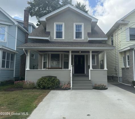 25 Lawnridge Avenue Albany NY 12208