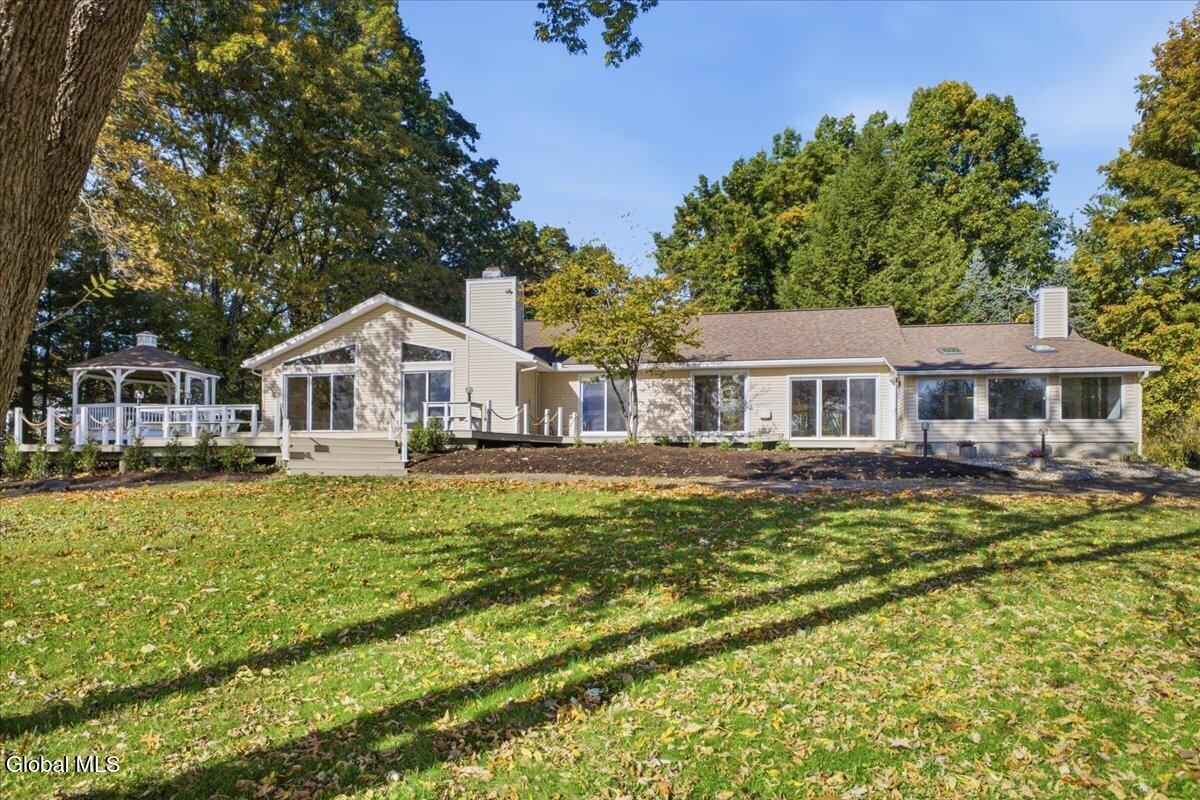 20 Beach Road Clifton Park NY 12065