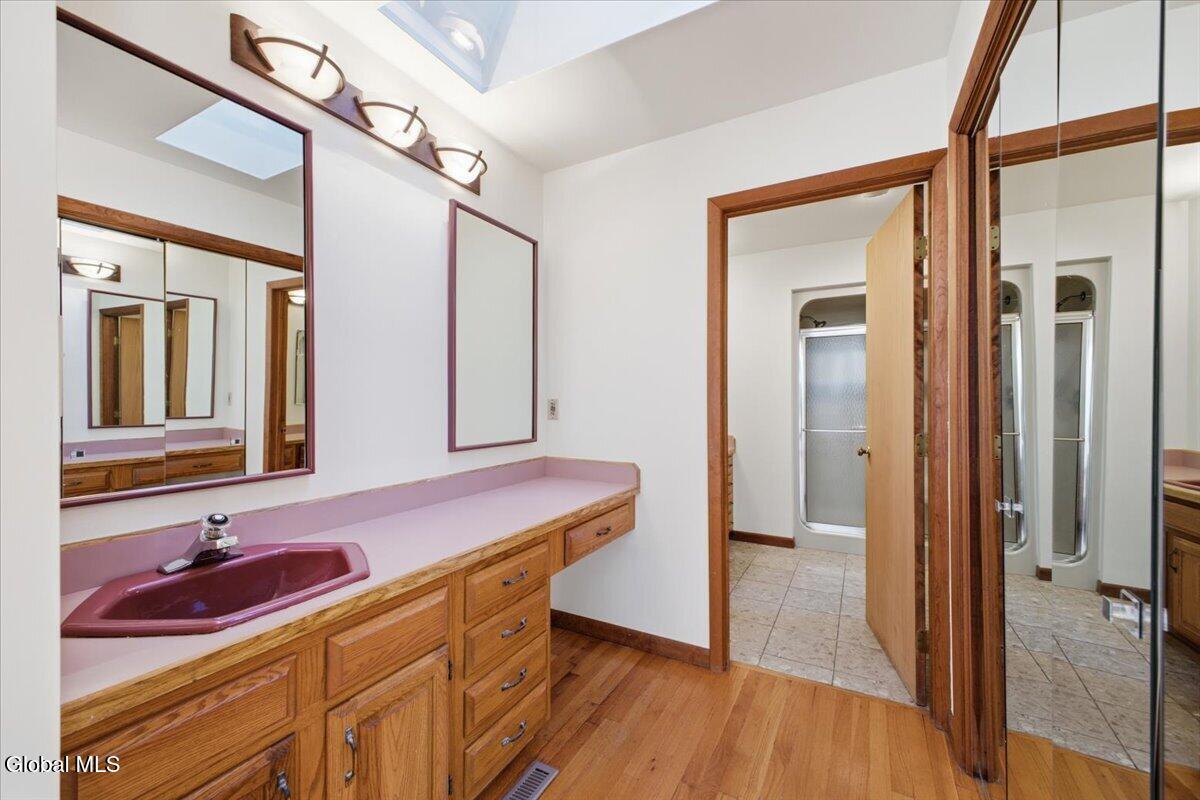 20 Beach Road Clifton Park NY 12065