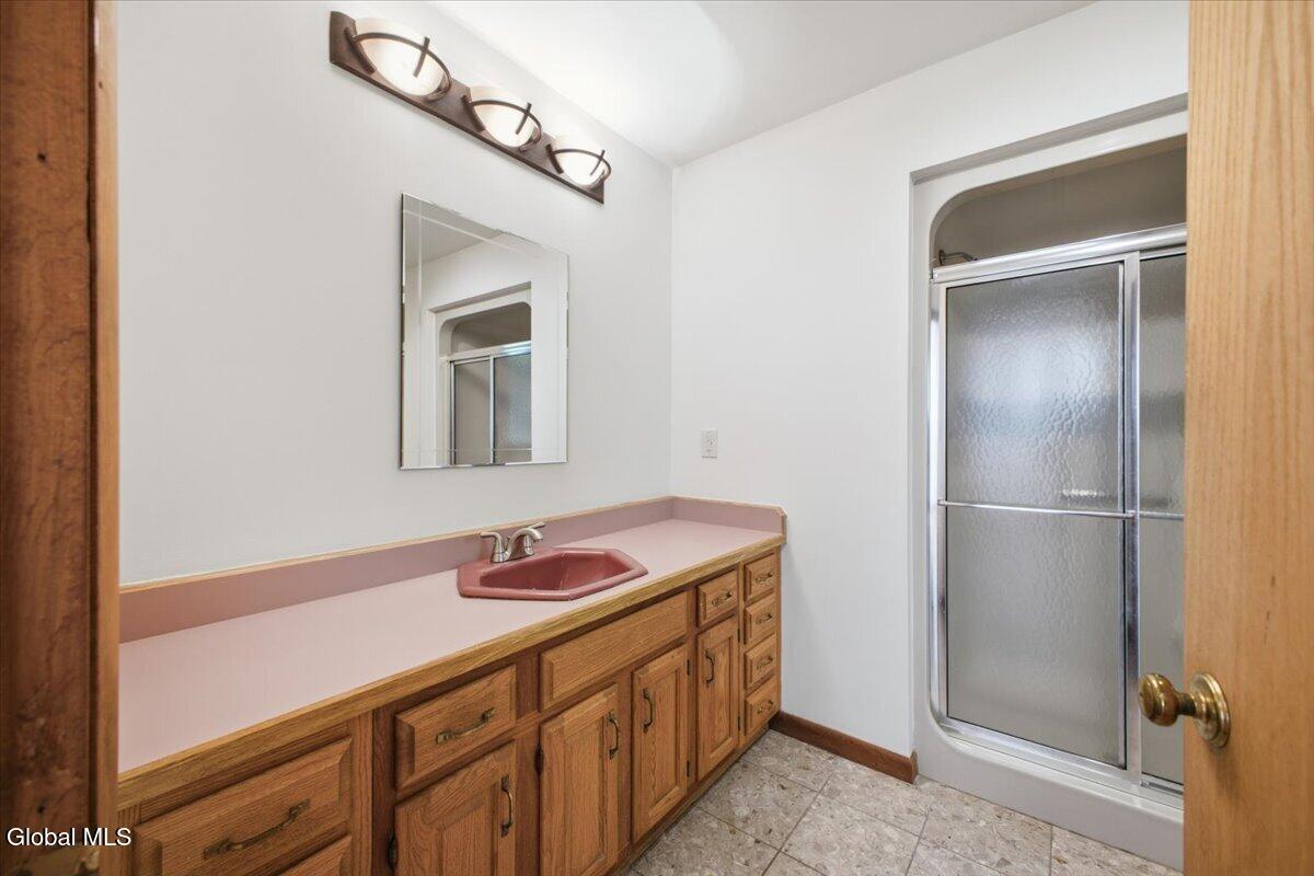 20 Beach Road Clifton Park NY 12065