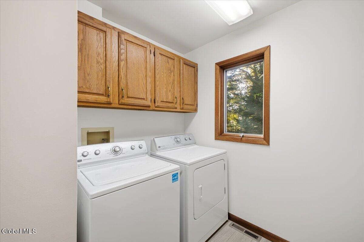 20 Beach Road Clifton Park NY 12065