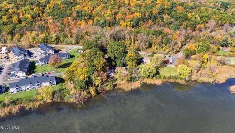 20 Beach Road Clifton Park NY 12065