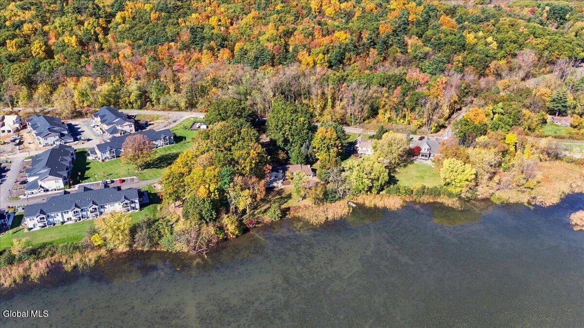 20 Beach Road Clifton Park NY 12065