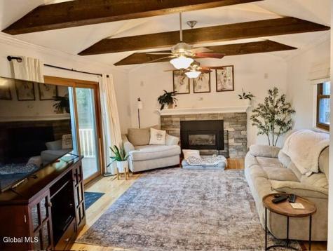 2 Janet Lane Albany NY 12203