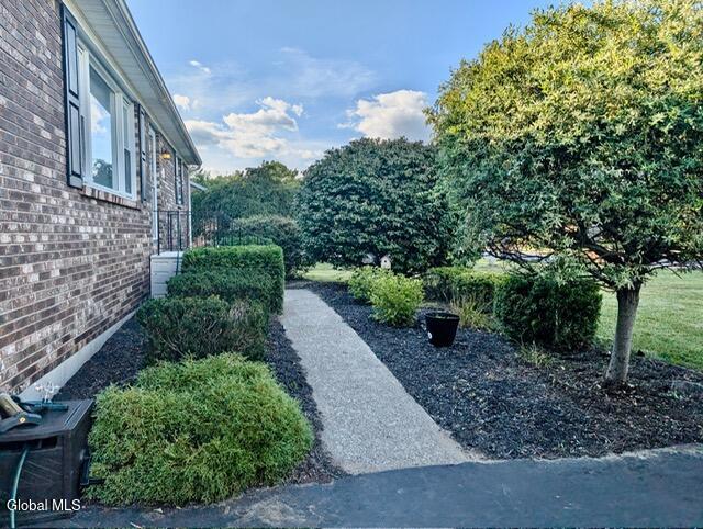 2 Janet Lane Albany NY 12203
