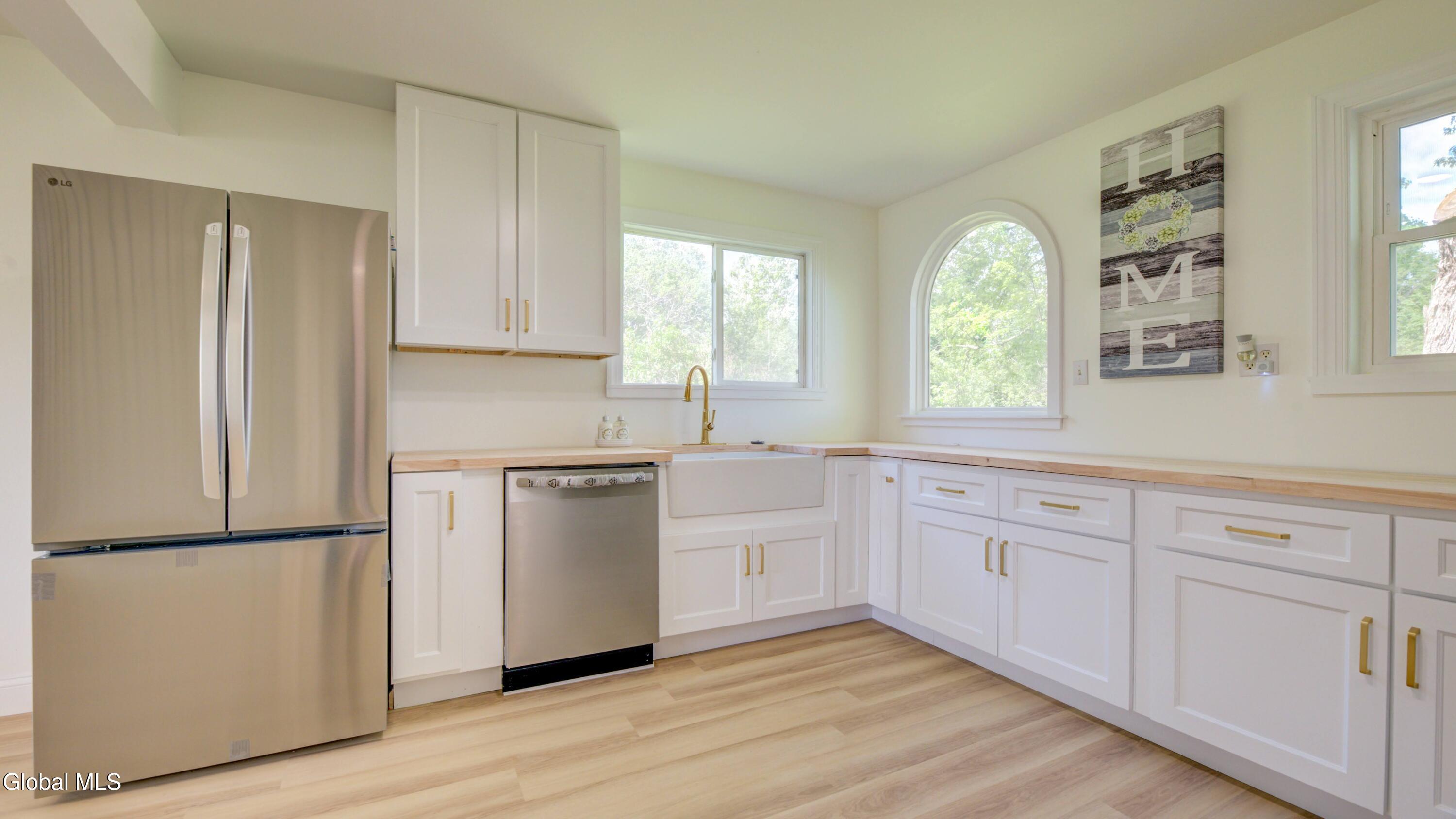 866 Old Sharon Road Canajoharie NY 13317