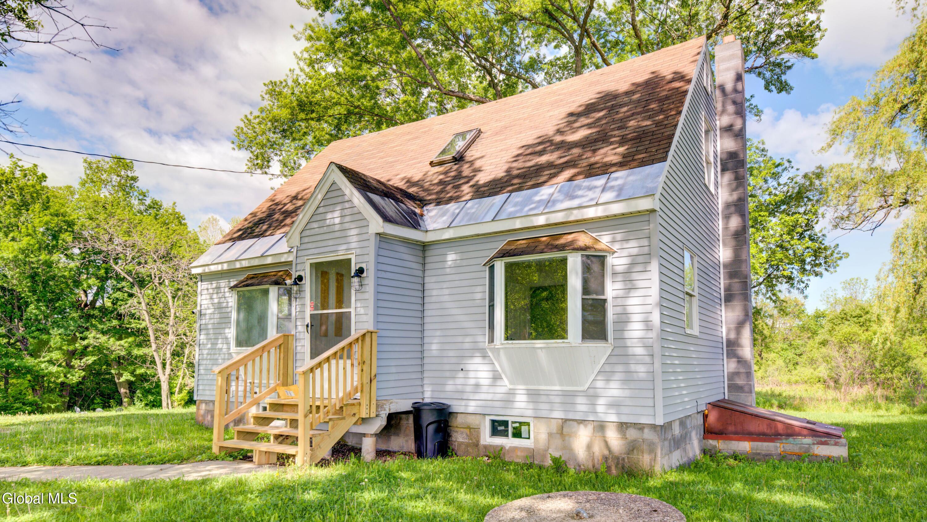 866 Old Sharon Road Canajoharie NY 13317
