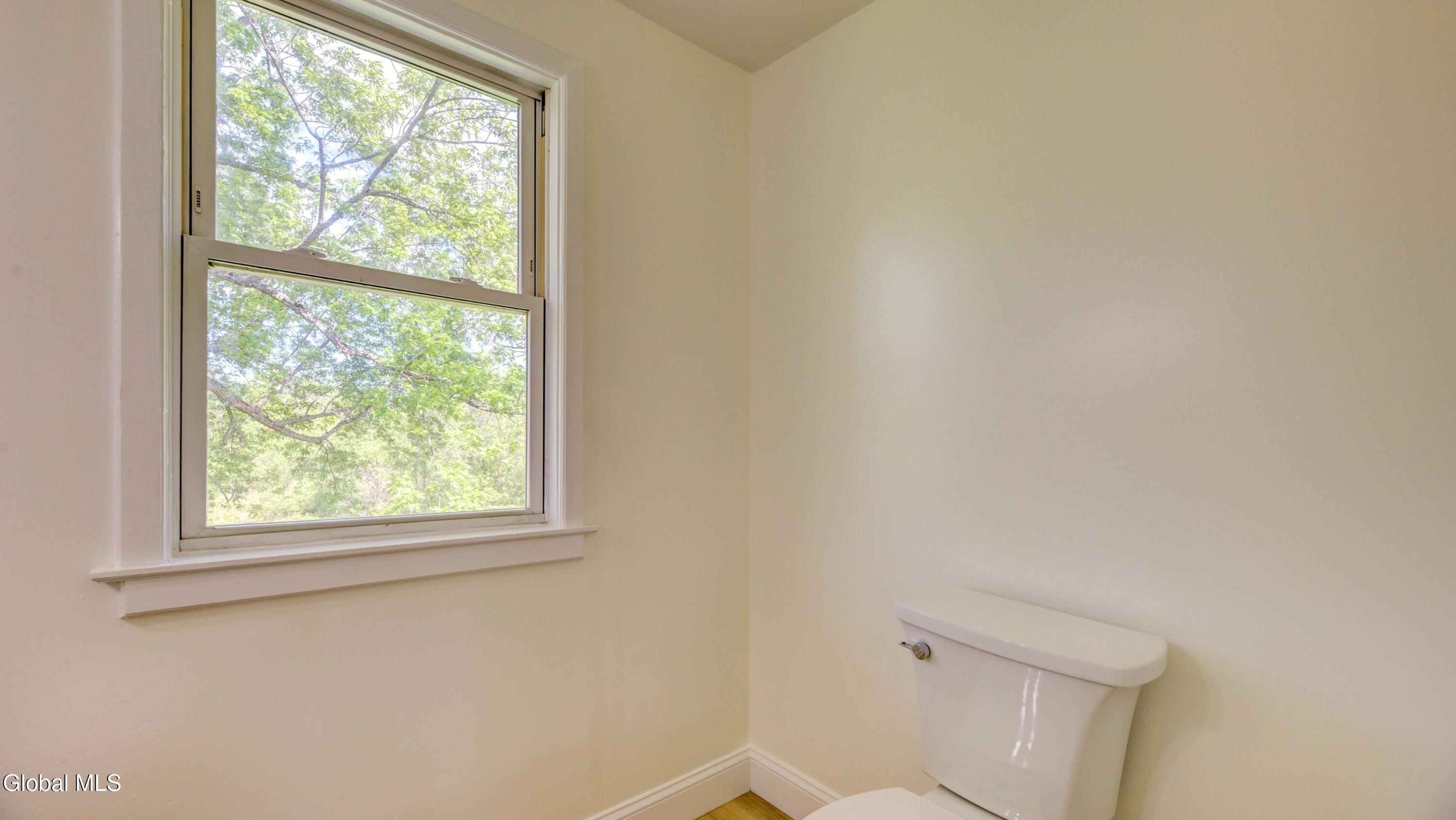 866 Old Sharon Road Canajoharie NY 13317