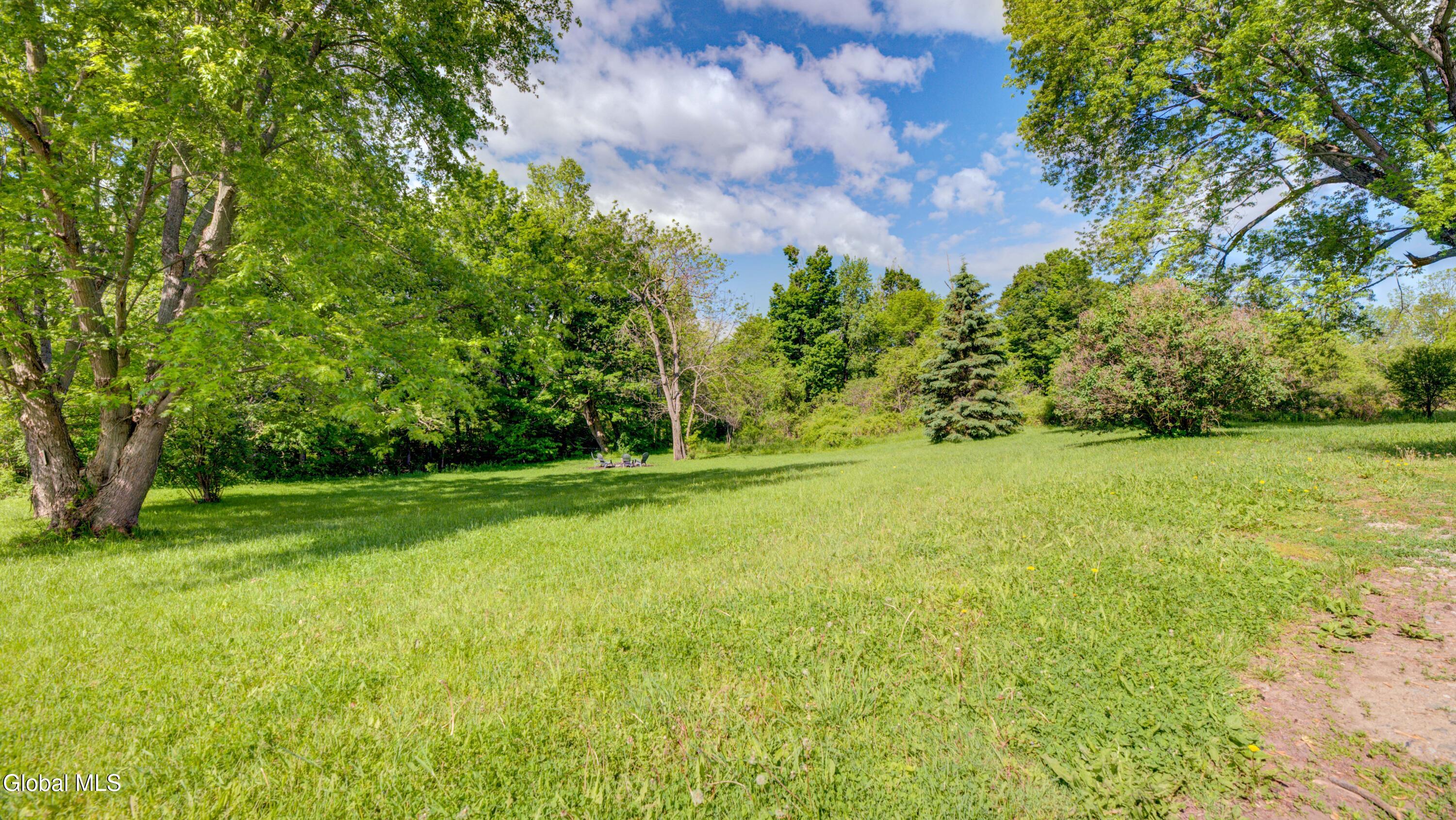866 Old Sharon Road Canajoharie NY 13317