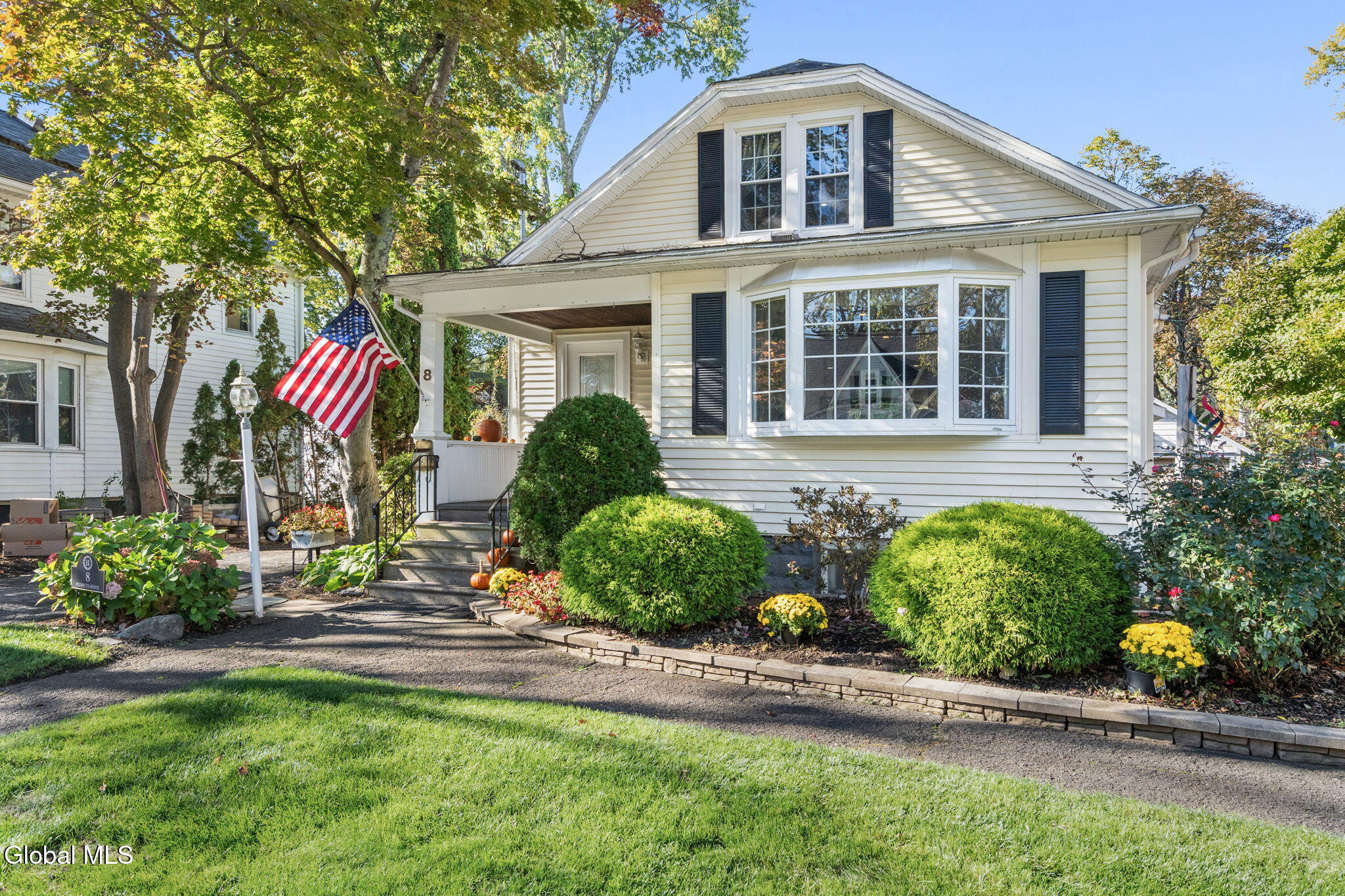 8 Plymouth Avenue Delmar NY 12054